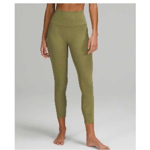 NWT Lululemon leggings - Picture 5 of 5
